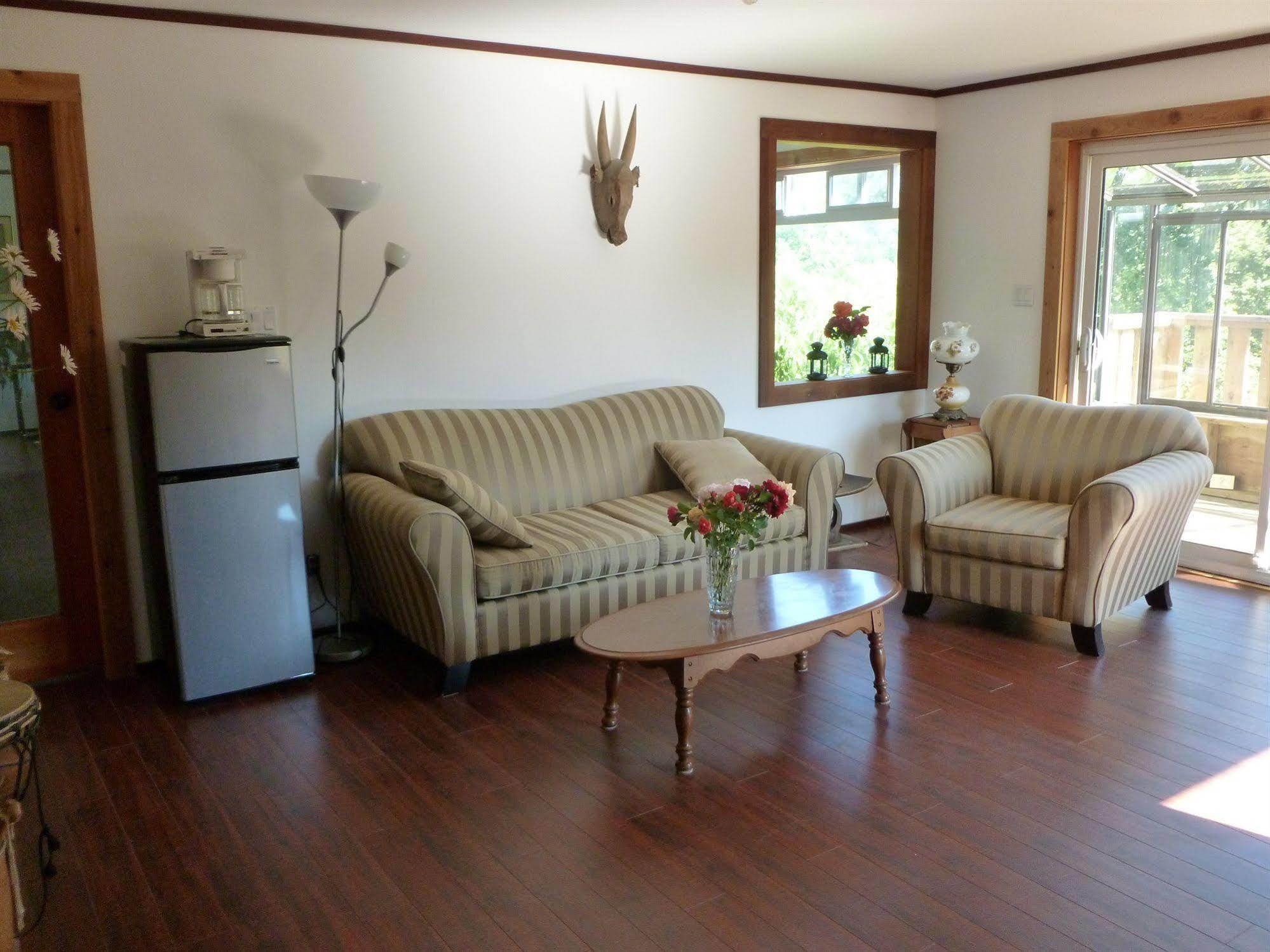 Harrison Hammond House Farmstay Harrison Mills Dış mekan fotoğraf